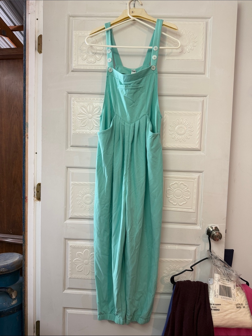 NWOT halara jumpsuit in light green. Size large